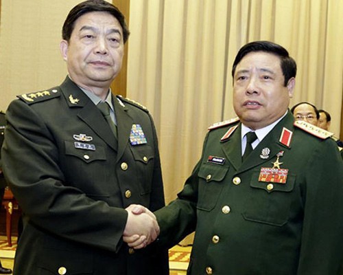 Министр обороны СРВ Фунг Куанг Тхань прибыл в КНР с официальным визитом  - ảnh 1